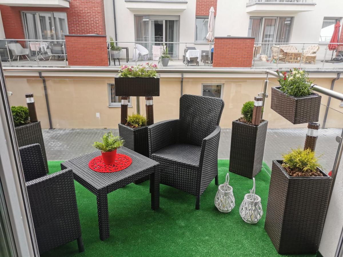 Apartament Ibiza Przy Plazy Реваль Экстерьер фото