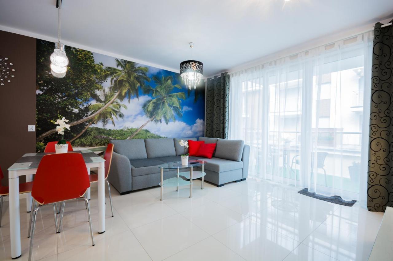 Apartament Ibiza Przy Plazy Реваль Экстерьер фото
